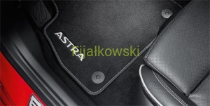 Pojedynczy dywanik welurowy Astra K